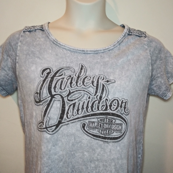 Harley-Davidson Distressed Gray Lace Trimmed T-Shirt - Picture 2 of 8